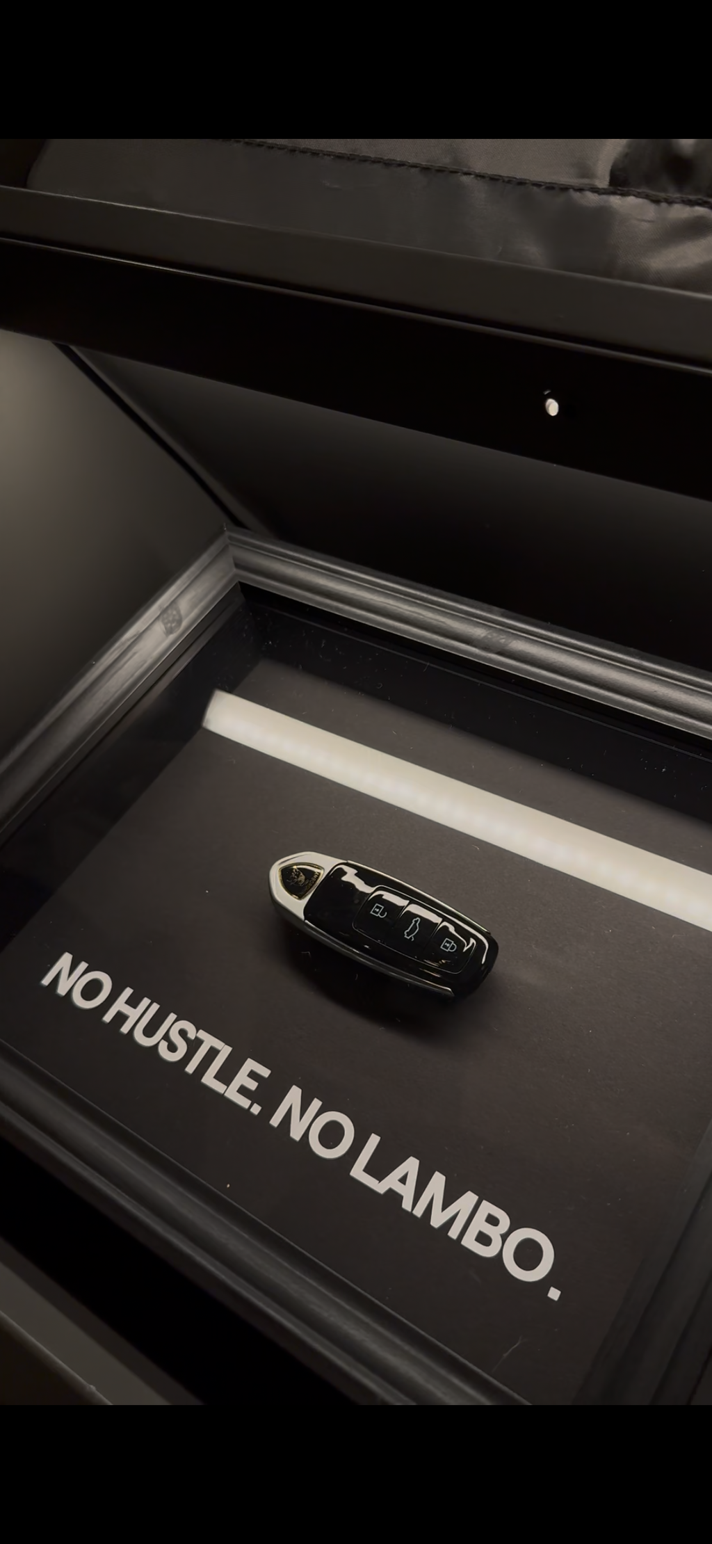 LAMBORGHINI KEYFRAME