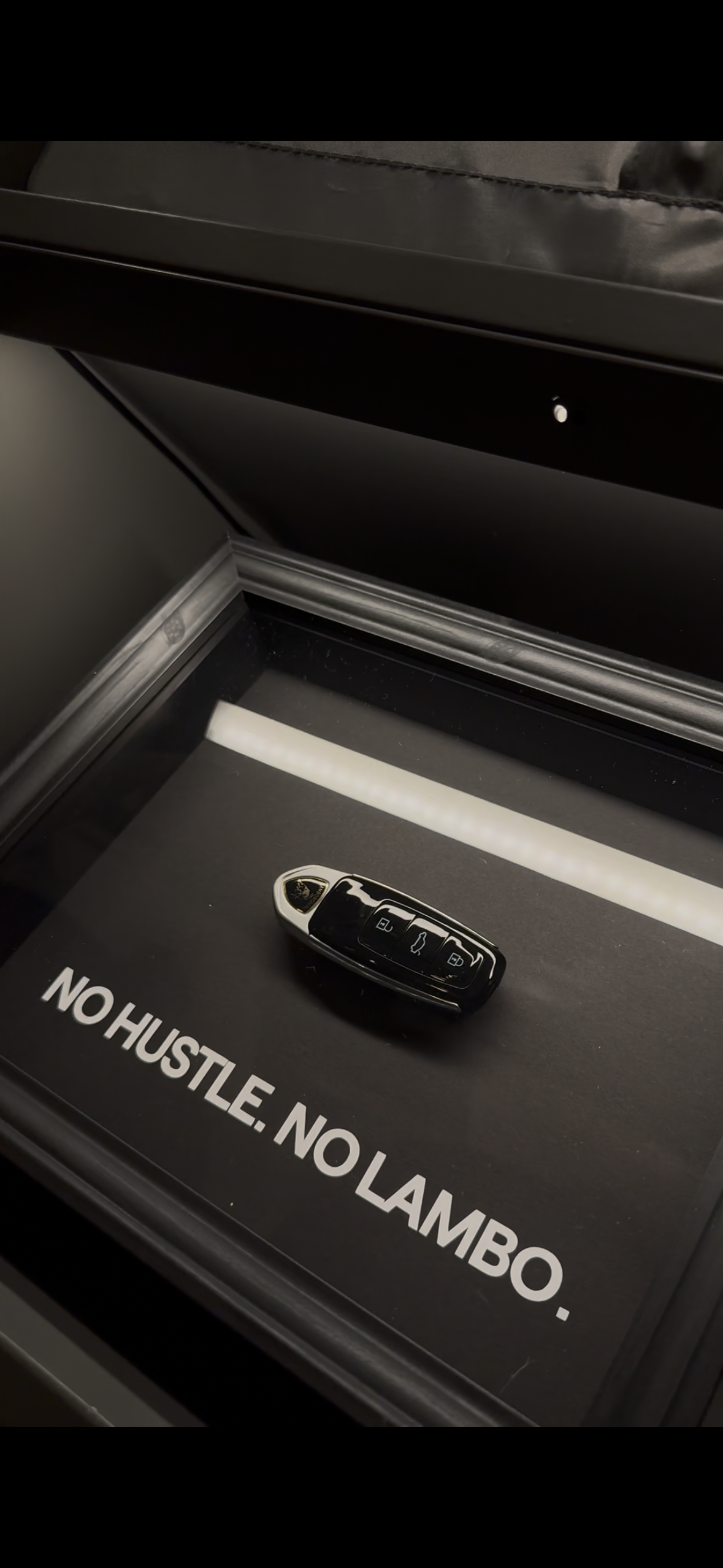 LAMBORGHINI KEYFRAME