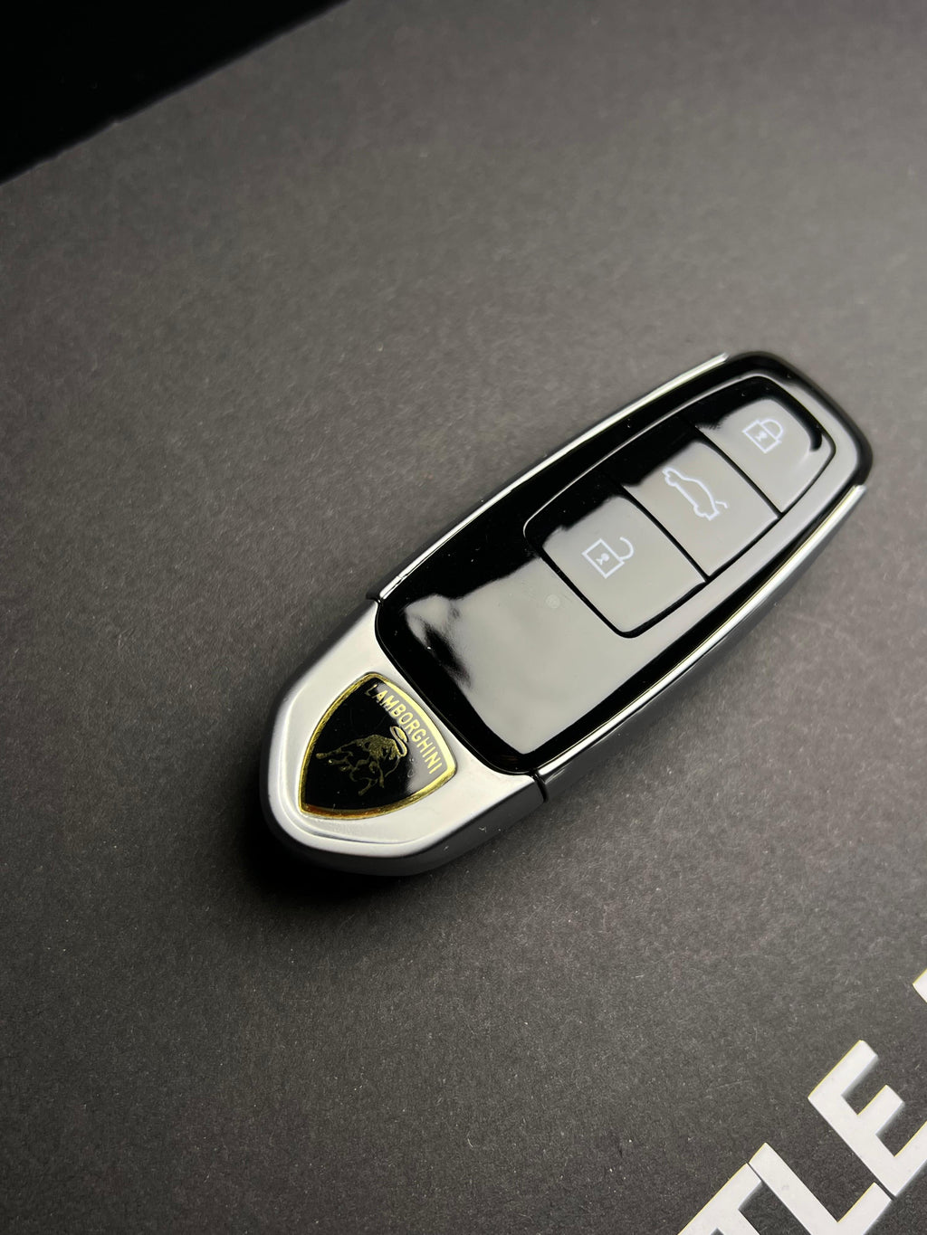 LAMBORGHINI KEYFRAME